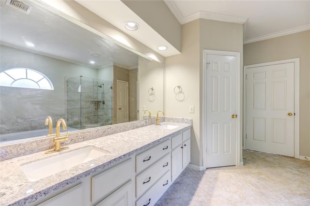 3911 Fawn Nest Trail, Sugar Land, TX 77479