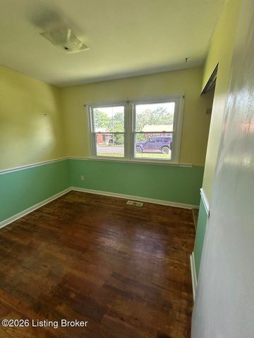 609 Pike St, Elizabethtown, KY 42701