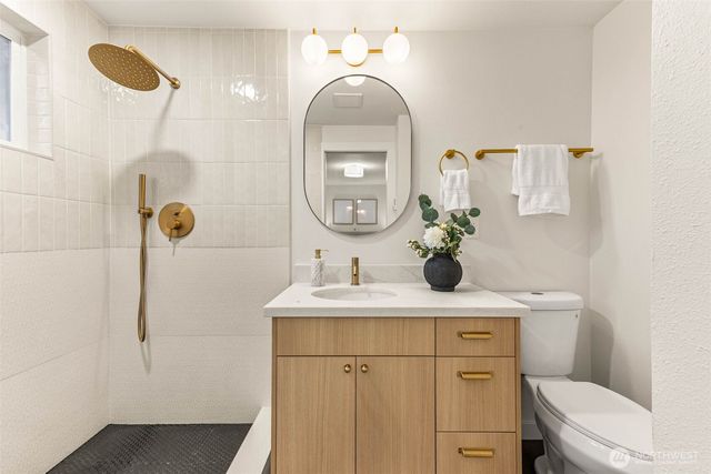 4124 178th Place SW, Lynnwood, WA 98037