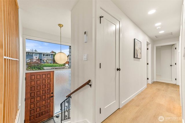 4124 178th Place SW, Lynnwood, WA 98037