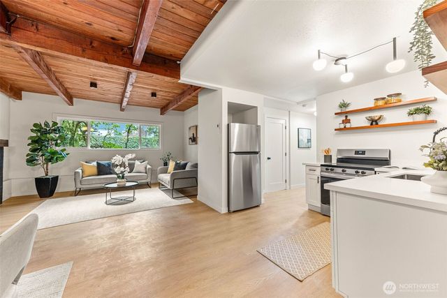 4124 178th Place SW, Lynnwood, WA 98037