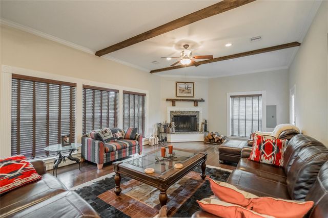 1003 Ellisor Road, New Waverly, TX 77358