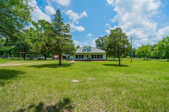 1003 Ellisor Road, New Waverly, TX 77358