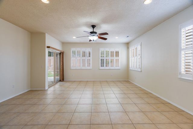 921 Purple Aster Drive, Bernalillo, NM 87004