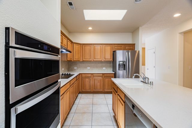921 Purple Aster Drive, Bernalillo, NM 87004