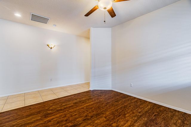 921 Purple Aster Drive, Bernalillo, NM 87004