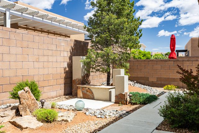 921 Purple Aster Drive, Bernalillo, NM 87004