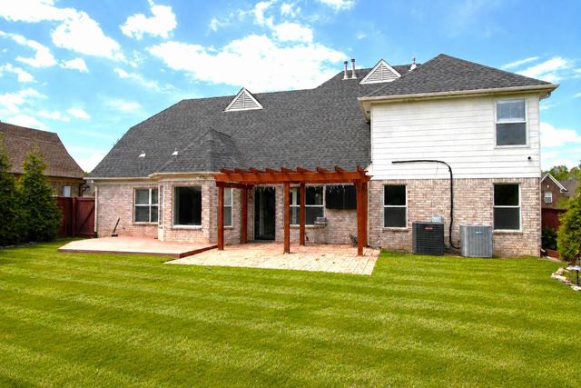 25 WHISPERING RIDGE CV, Oakland, TN 38060