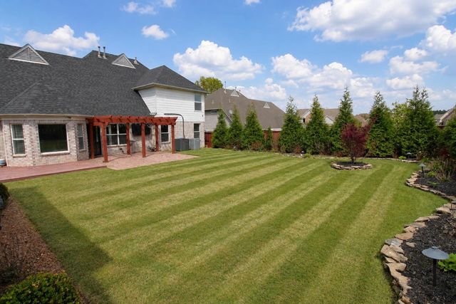 25 WHISPERING RIDGE CV, Oakland, TN 38060