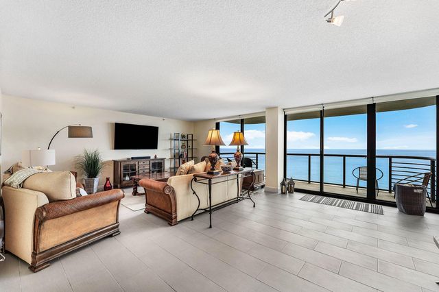250 S OCEAN Boulevard 8F, Boca Raton, FL 33432