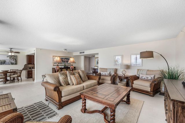 250 S OCEAN Boulevard 8F, Boca Raton, FL 33432