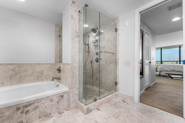 250 S OCEAN Boulevard 8F, Boca Raton, FL 33432
