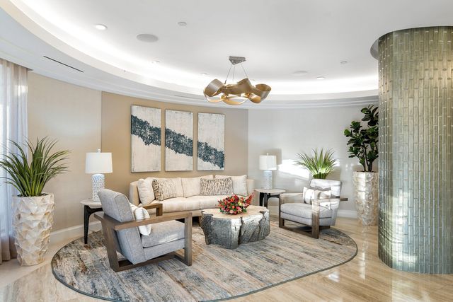 250 S OCEAN Boulevard 8F, Boca Raton, FL 33432