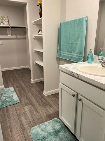 1266 Road 5720, Cleveland, TX 77327