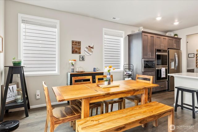 932 121st Avenue SE, Lake Stevens, WA 98258