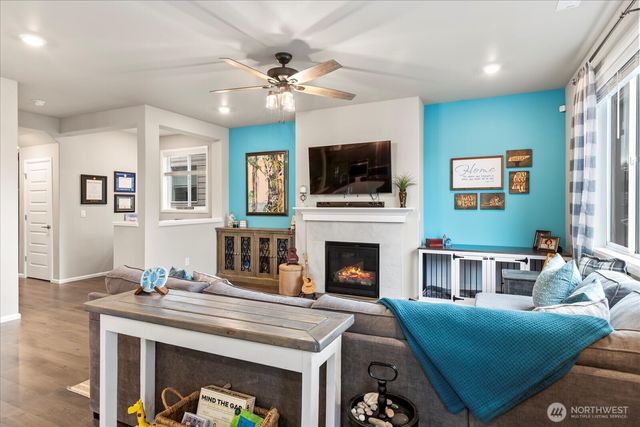 932 121st Avenue SE, Lake Stevens, WA 98258