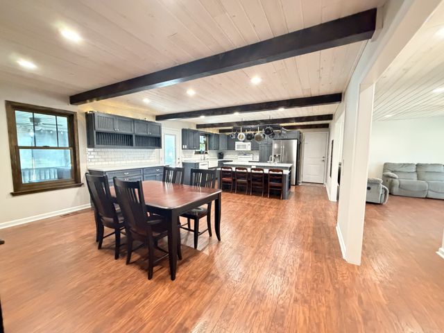 218 Autumn Glen Dr, Murfreesboro, TN 37129
