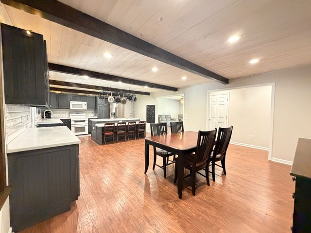 218 Autumn Glen Dr, Murfreesboro, TN 37129