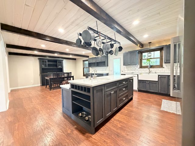 218 Autumn Glen Dr, Murfreesboro, TN 37129