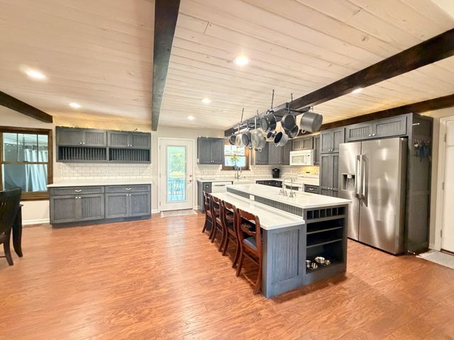 218 Autumn Glen Dr, Murfreesboro, TN 37129
