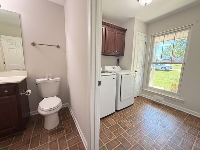 218 Autumn Glen Dr, Murfreesboro, TN 37129