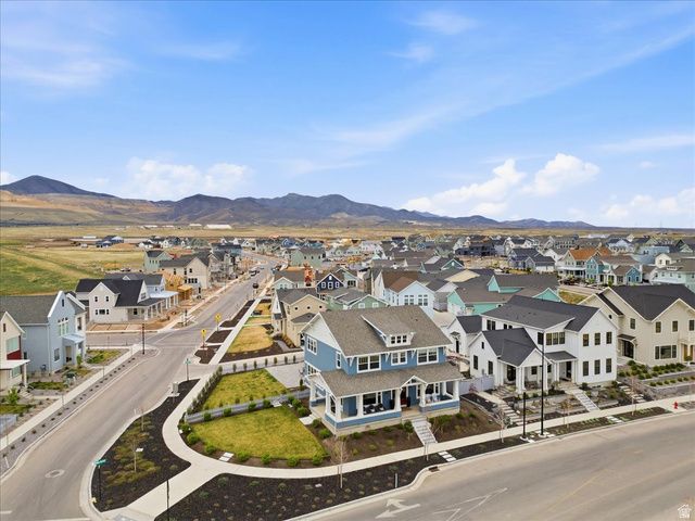 11412 S BINGHAM RIM RD, South Jordan, UT 84009