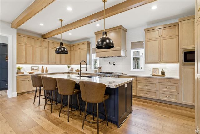 11412 S BINGHAM RIM RD, South Jordan, UT 84009