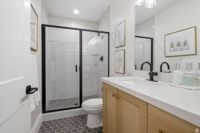 11412 S BINGHAM RIM RD, South Jordan, UT 84009