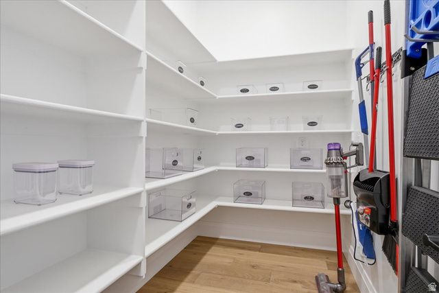 11412 S BINGHAM RIM RD, South Jordan, UT 84009