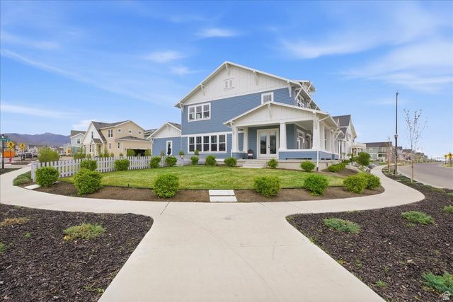 11412 S BINGHAM RIM RD, South Jordan, UT 84009