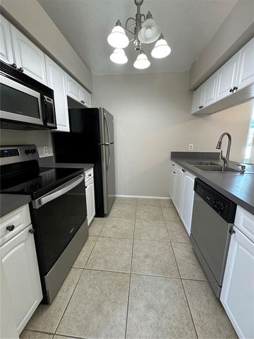 5053 N BEACH ROAD 8, Englewood, FL 34223