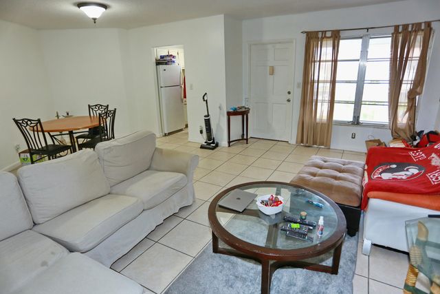 600 Pine Drive 209, Pompano Beach, FL 33060