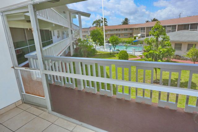 600 Pine Drive 209, Pompano Beach, FL 33060