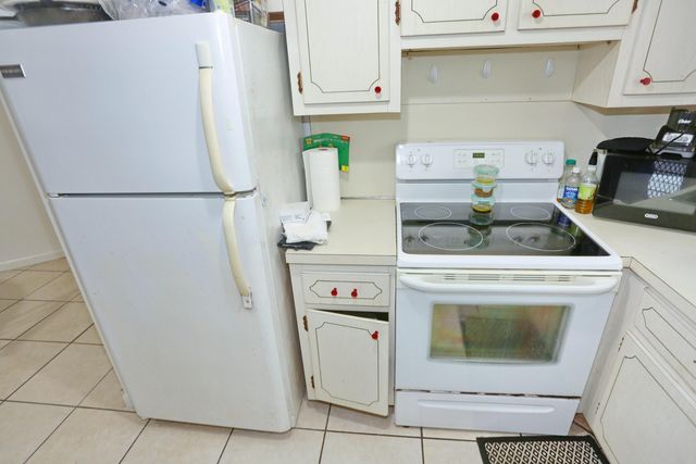 600 Pine Drive 209, Pompano Beach, FL 33060