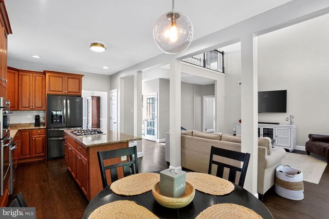 14 CLAYTON CT, Exton, PA 19341