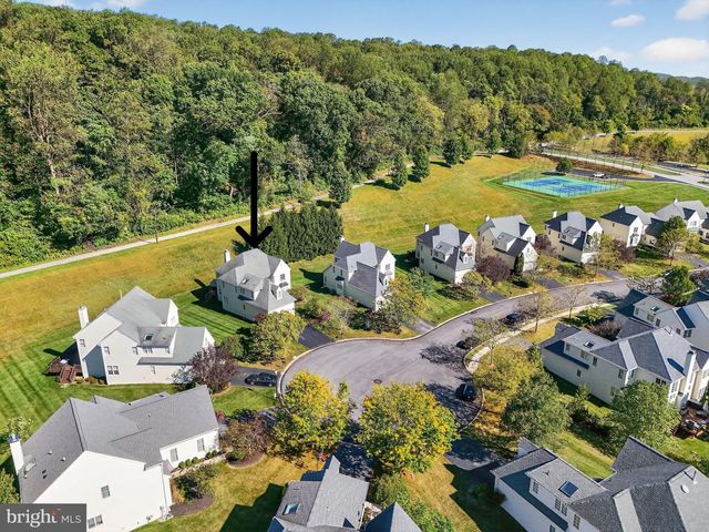 14 CLAYTON CT, Exton, PA 19341