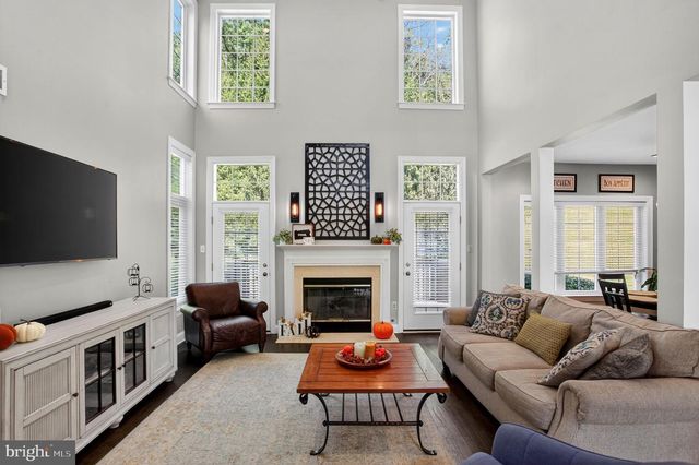 14 CLAYTON CT, Exton, PA 19341