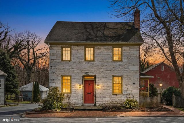 414 E MAIN, Annville, PA 17003