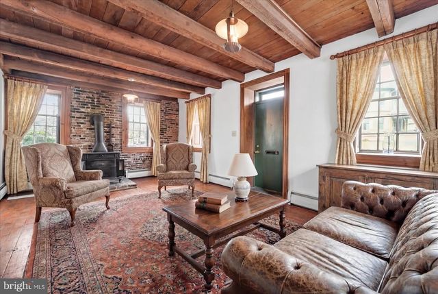 414 E MAIN, Annville, PA 17003