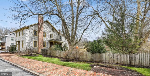 414 E MAIN, Annville, PA 17003