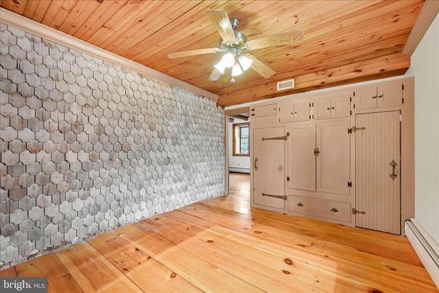 414 E MAIN, Annville, PA 17003