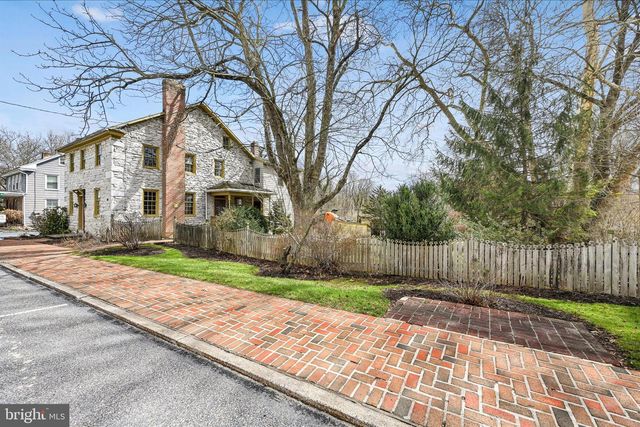 414 E MAIN, Annville, PA 17003