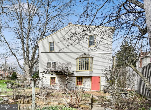 414 E MAIN, Annville, PA 17003