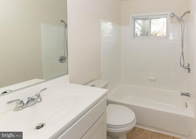 7917 GRANT DR, Glenarden, MD 20706