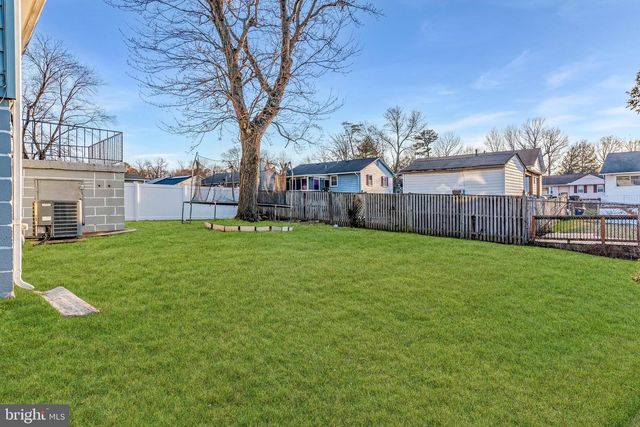 7917 GRANT DR, Glenarden, MD 20706