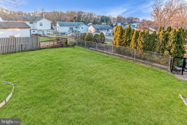 7917 GRANT DR, Glenarden, MD 20706