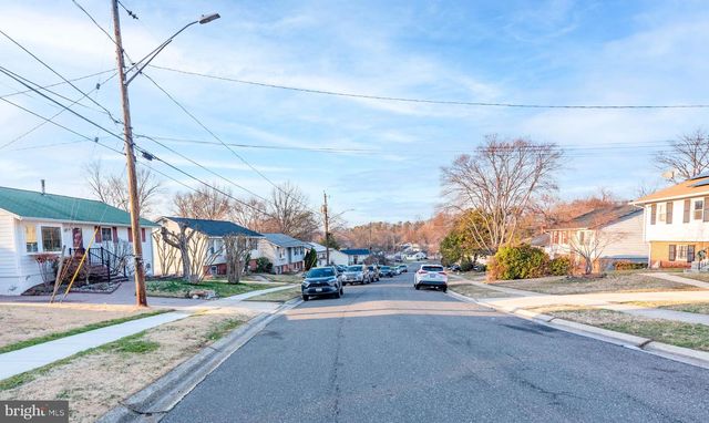 7917 GRANT DR, Glenarden, MD 20706