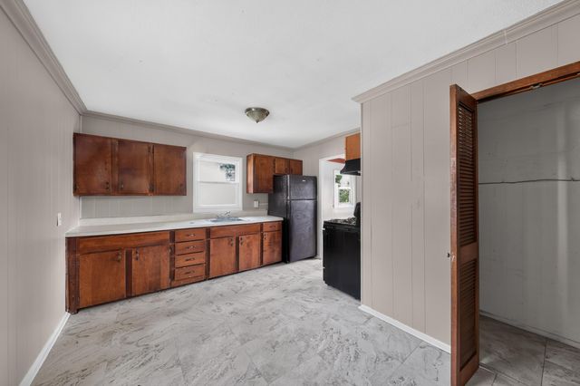 1611 Monroe Street, Covington, KY 41014