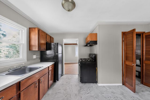 1611 Monroe Street, Covington, KY 41014