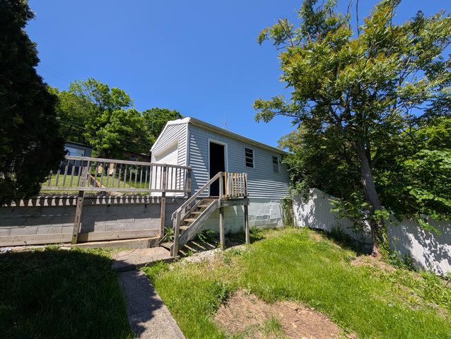 1611 Monroe Street, Covington, KY 41014